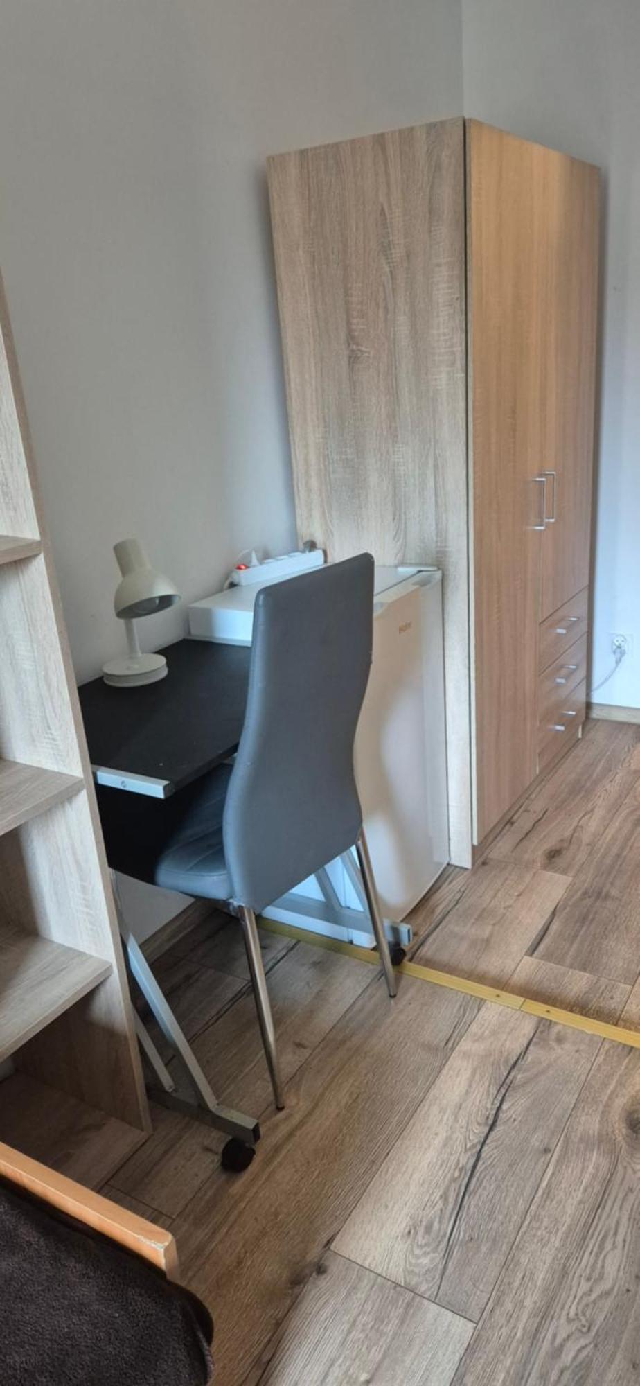 Hostel Tulip - Pokoj Nr 8 Ze Wspolna Lazienka I Kuchnia Щецин Экстерьер фото
