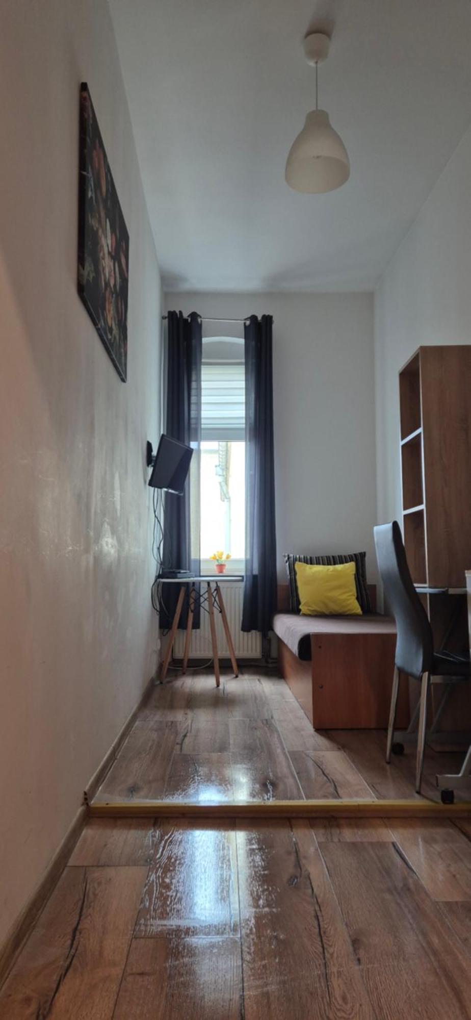 Hostel Tulip - Pokoj Nr 8 Ze Wspolna Lazienka I Kuchnia Щецин Экстерьер фото